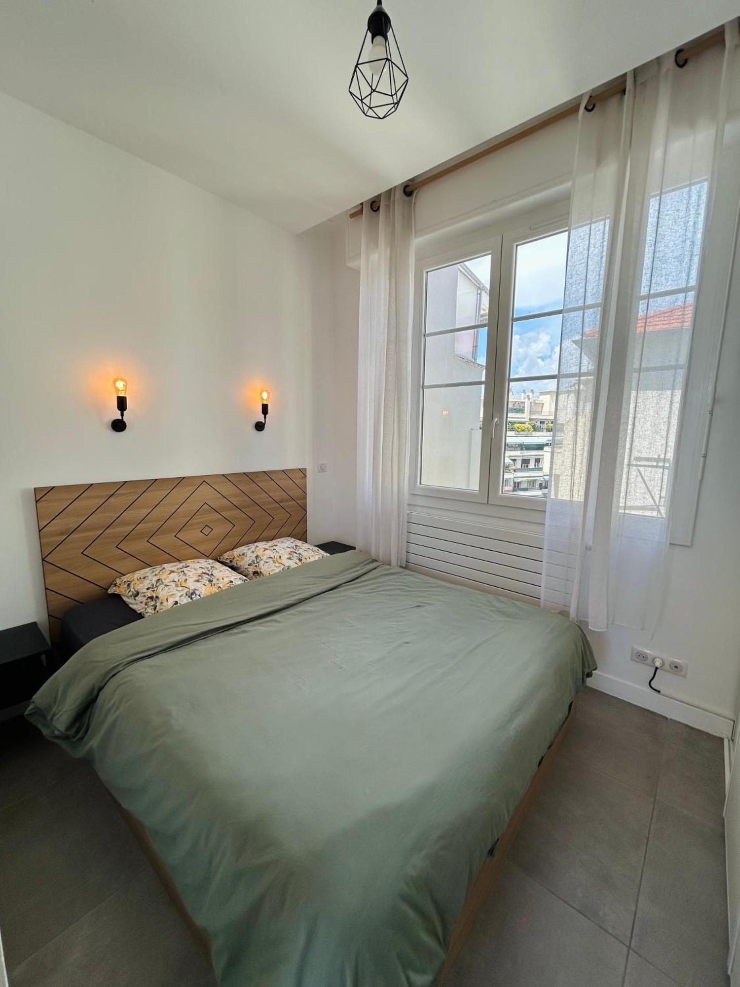 Exclusive Floor - Apartment *